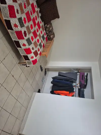 One separate, furnished bedroom on Monté des Érables, Cantley, QC. is available for rent, on a month...