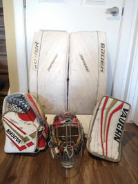 Senior Hockey Goalie Set