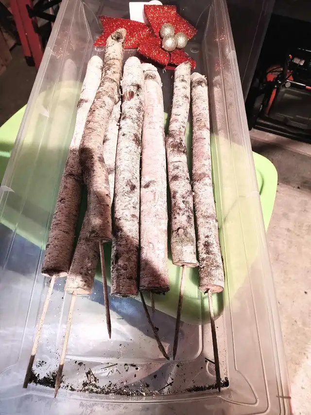 Free Christmas Basket Materials in Free Stuff in Barrie - Image 3