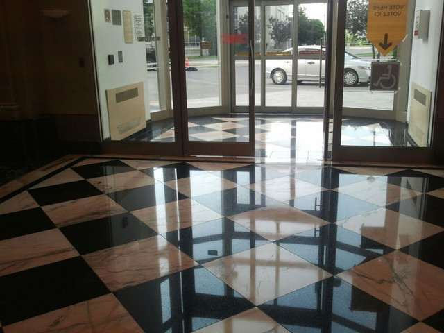 Marble Stone Deep Cleaning and Natural Stone Restoration in Flooring in Oakville / Halton Region - Image 4