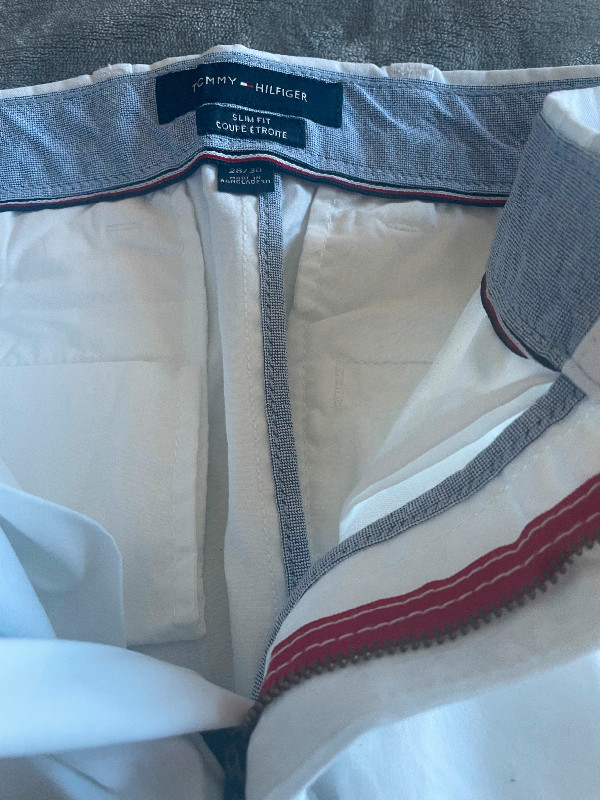 Pantalon authentique tommy, Zara , Simons hommes taille 28 et 29 dans Hommes  à Laval/Rive Nord - Image 4