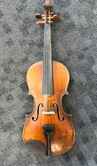 Vintage 1/2 Size French Violin