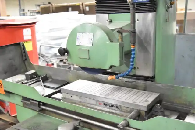 Rectifieuse Jakobsen surface grinder in Other in Drummondville - Image 5