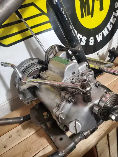 very nice professsionally rebuilt long shaft ratchet top out of a very low mile shovelhead chopper....