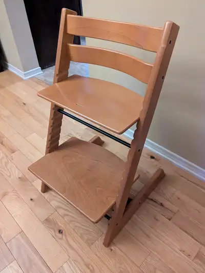 2 identical Stokke Tripp Trapp chair, View more