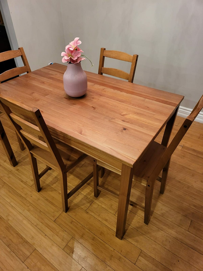 IKEA Dining Table Dining Tables & Sets Mississauga / Peel Region