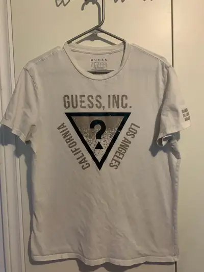 t shirt Guess , View more
