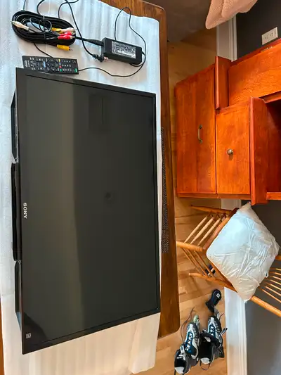 Sony 32 inch tv, View more