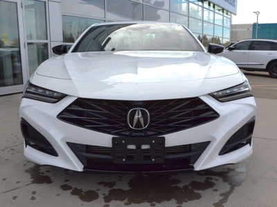 Includes: - All-weather mats - Rock guard It offers heated and cooling seats, heated steering wheel,...