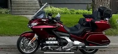 Very good condition and well maintained with accessories. 6 speed Tour model.
