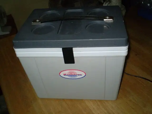 Koolatron 12 Volt Cooler  - Small 9 Quart Personal Size64961228153475120