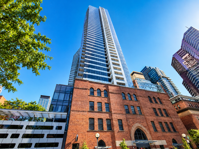 Yonge and Wellesley 1 Bed 1 Bath Condo for Rent at Downtown Layout: 1 Bed & 1 Bath with 1 locker inc...
