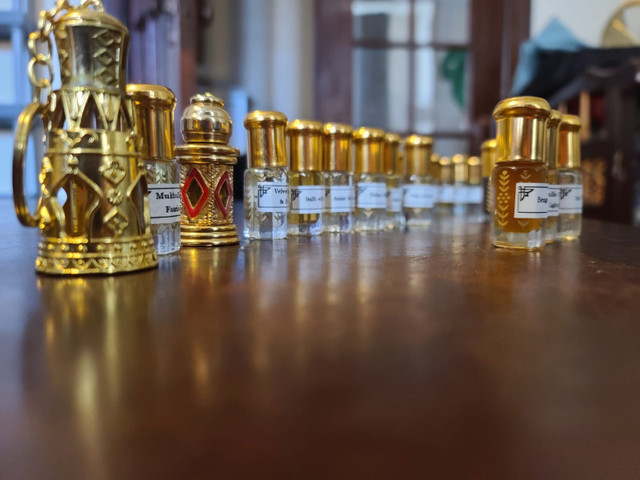 PURE OUD MISK ITR PARFUM SANS ALCOHOL dans Santé et besoins spéciaux  à Ville de Montréal