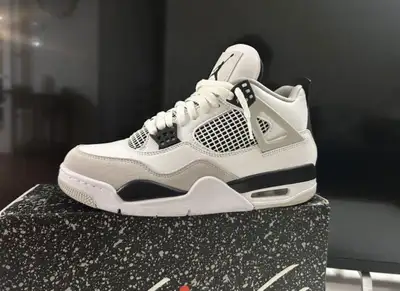 Jordan 4 Retro Military black , View more