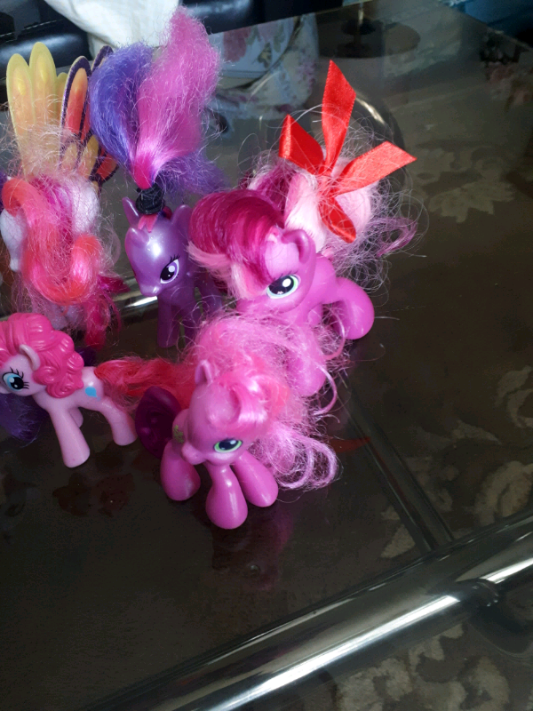 Huge lot of 19  my little pony figures different sizes  in Toys & Games in Oakville / Halton Region - Image 10