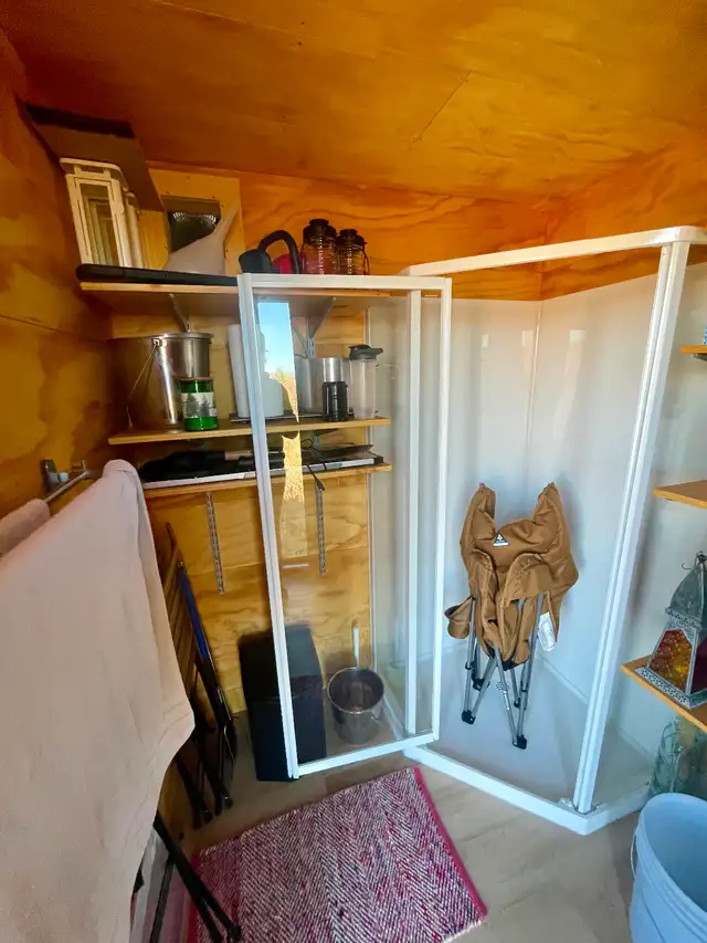 Off grid cabin in Houses for Sale in Saskatoon - Image 11