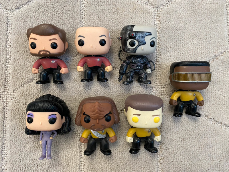 funko-pop-star-trek-spock-action-figure-82-walmart