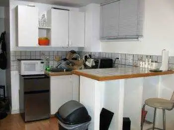 Basement Bachelor Suite for rent