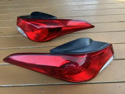 2013 Hyundai Elantra Limited car parts for sale. Front bumper $200, Rear bumper $200 both are black...