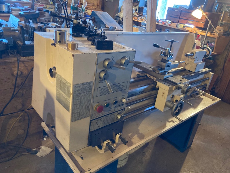 13” x 40” metal lathe with attachments Power Tools St. Albert Kijiji