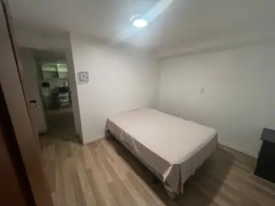 Chambres à louer a montreal– 650 $ Quartier calme avec toutes les commodités à proximité. Disponible...