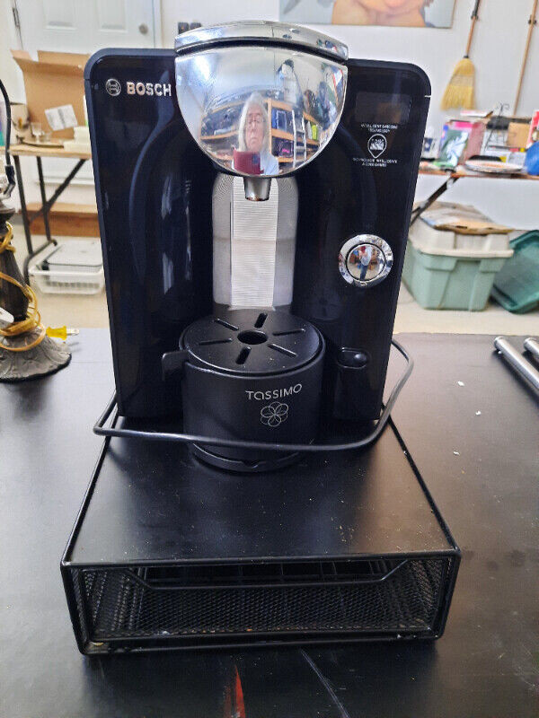 Tassimo Coffee Pod Rack dans Machines à café  à North Bay - Image 2
