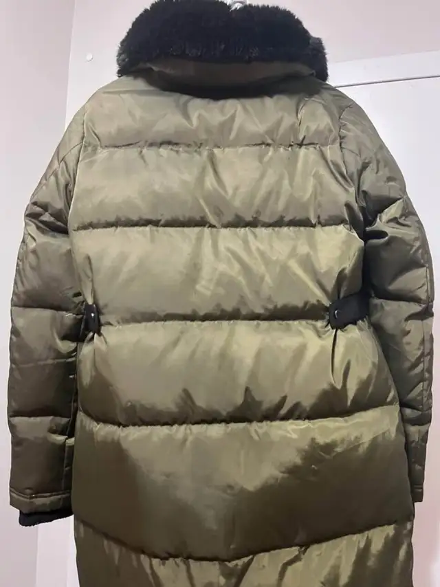Women’s Winter Parka Jacket in Women's - Tops & Outerwear in Calgary - Image 3
