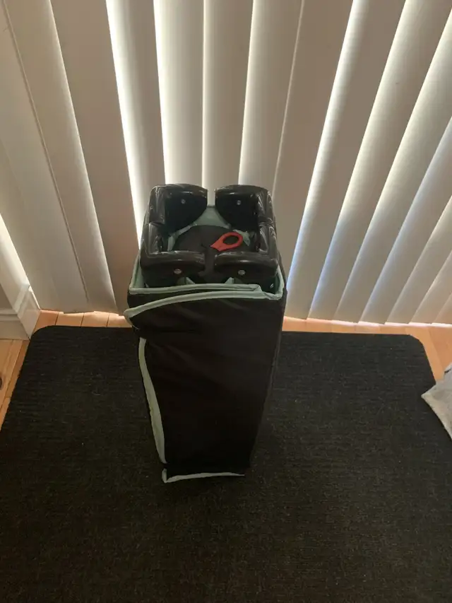 Dream On Me - Fold Up Crib in Cribs in Kingston - Image 7