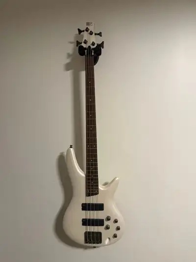 Sr300 bass guitar, View more