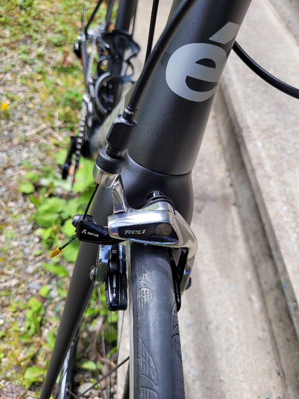 Vélo de route Cervélo R5 (54 cm) - pour 5’8’’- 5’11’’ dans De route  à Sherbrooke - Image 3