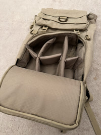 USED Driftwood DSLR SLR Camera Shoulder Bag Backpack Bag , 14" L