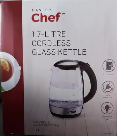 **** ONLY AVAILABLE UNTIL JUNE 21st ******** New Master Chef Cordless Kettle Use for yourself or: gi...