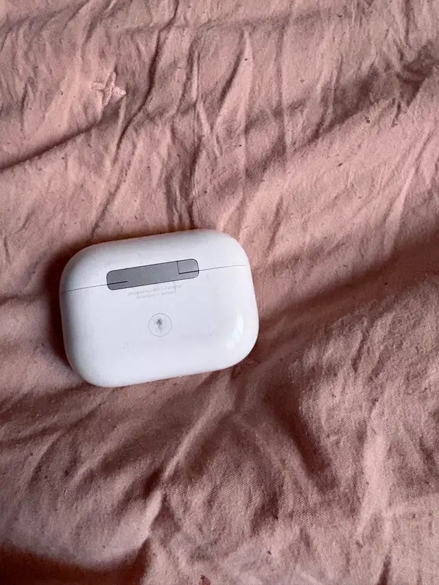 Airpod pros 429747007495219202