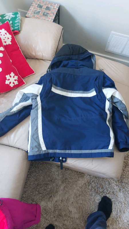 Kids Phenix Ski Jacket in Kids & Youth in Barrie - Image 2