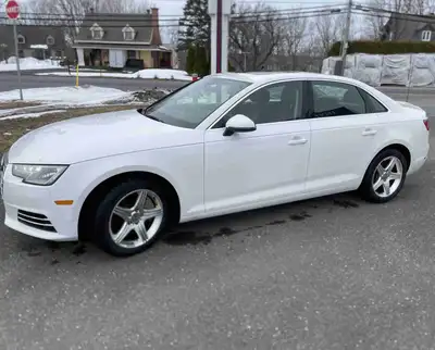 Audi A4 Progresive 2017, bien entretenue, confortable et agréable à conduire. Véhicule propre et en...