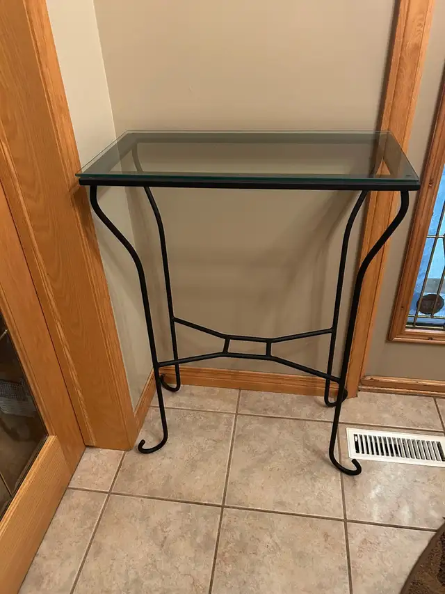 Sofa Table  in Other Tables in Winnipeg - Image 2