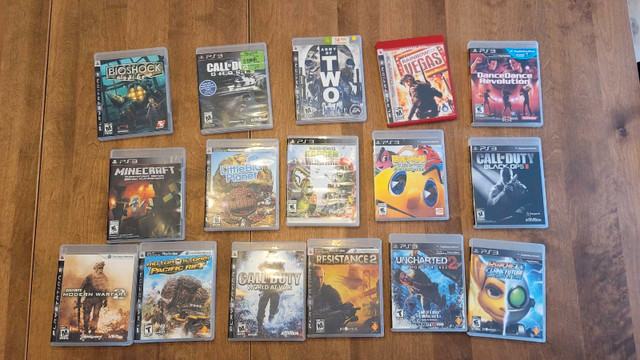 Console PS3, 16 jeux, 4 manettes, fils dans Sony PlayStation 3  à Longueuil/Rive Sud - Image 2