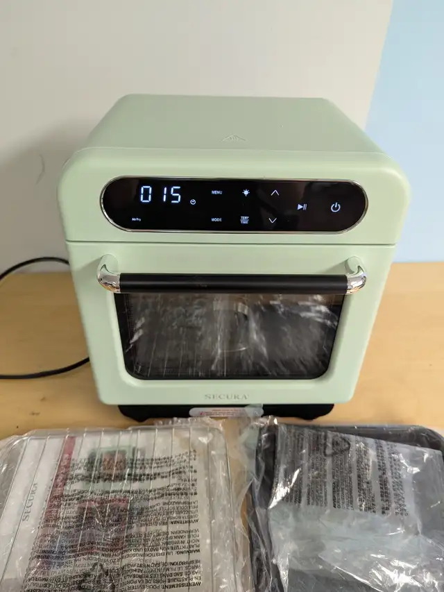 Compact 13 Qt Convection Air Fryer & Steam Oven – Multifunctiona in Heaters, Humidifiers & Dehumidifiers in Mississauga / Peel Region - Image 10