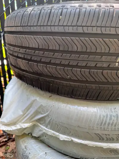 4 pneus Michelin primacy utilisés 1 saison
