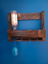 Wine rack, wall mount