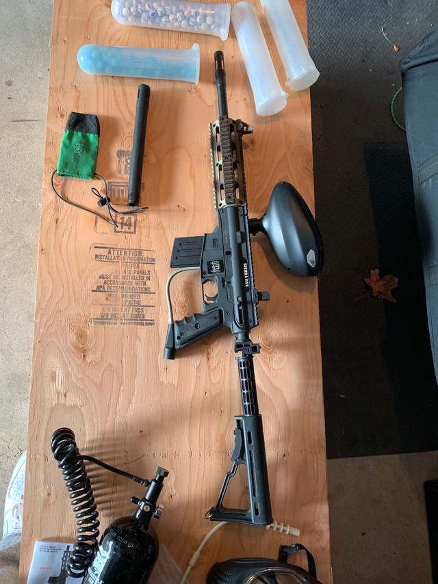 Tippmann Sierra One Paintball Marker and Gear Kit Paintball Guelph