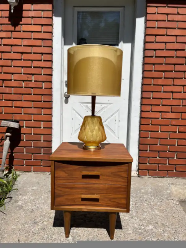 Mid century table lamp Lamper retro vintage in Indoor Lighting & Fans in West Island - Image 3