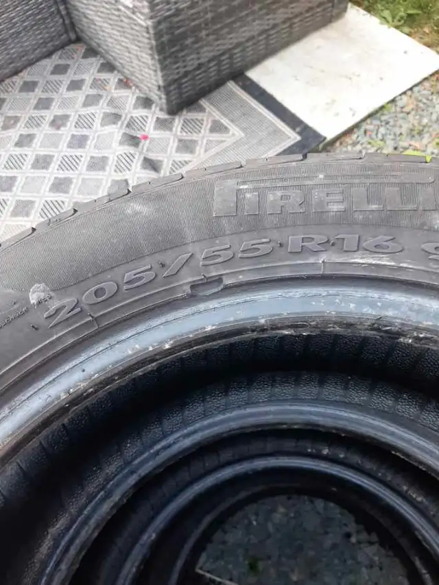 4 Used Pirelli Tires for Sale in Tires & Rims in City of Halifax - Image 9