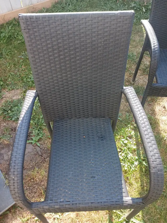Garden chairs and table. Open to offers63735877776769122