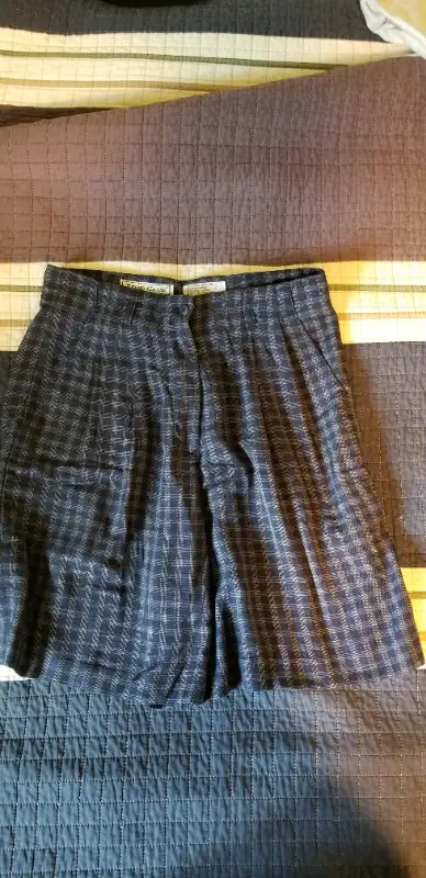 Ladies Izod Club Golf Shorts - Brand New in Women's - Bottoms in Peterborough - Image 6