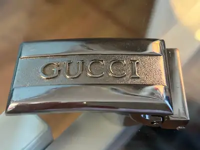 BOUCLE DE CEINTURE GUCCI - BON ÉTAT - CLIP-  ANCIEN - PRIX 30$, View more