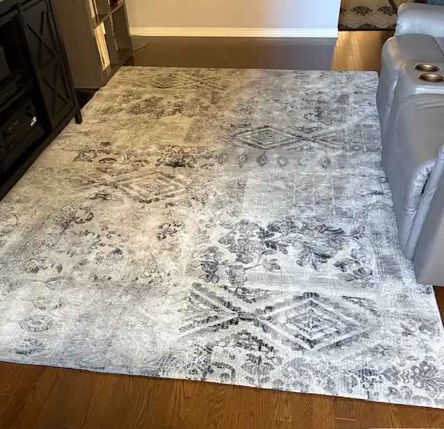 Area Rug  6' 6" X 9' 5" in Rugs, Carpets & Runners in Ottawa - Image 5