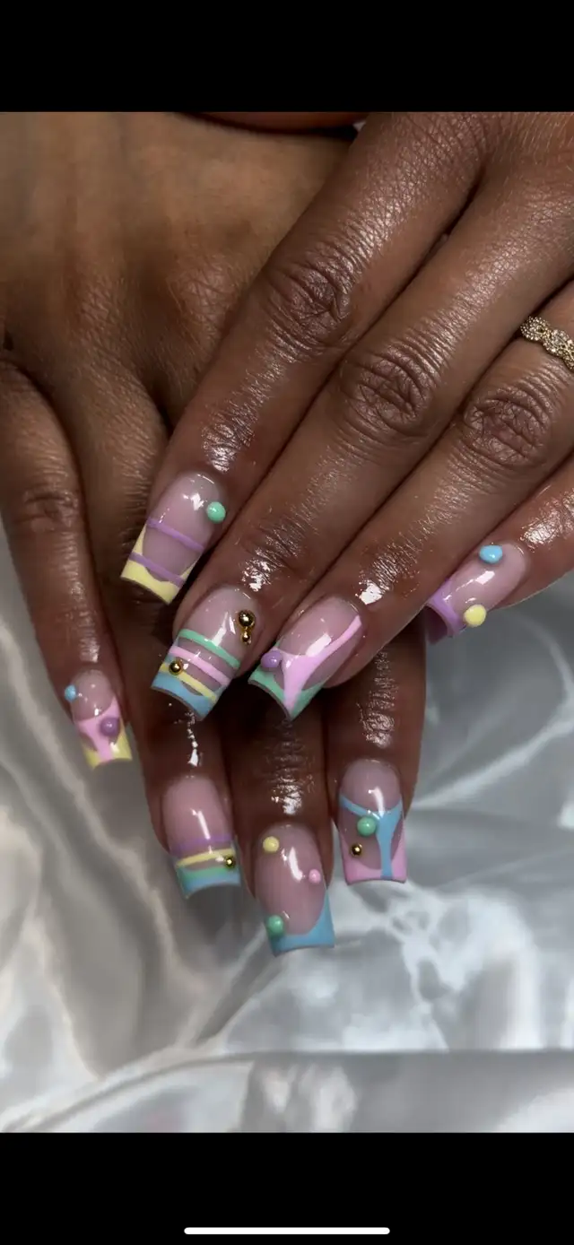 *Brampton Nail Tech* in Health and Beauty Services in Oakville / Halton Region - Image 6