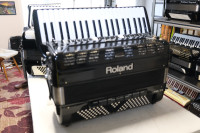 Roland FR7x V Accordion.
