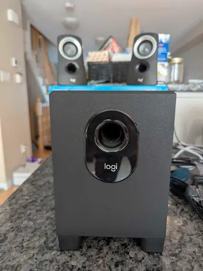 Logitech Z313 Speakers + subwoofer (50W peak), View more